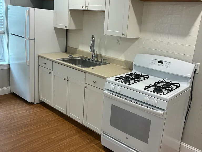 1326 Mass Ave #4 — Photo 6