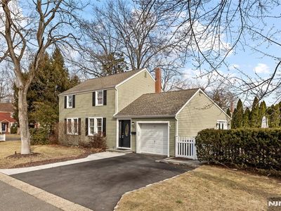 11 Sanford Ave, Emerson, NJ, 07630