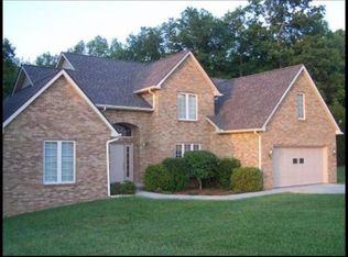 125 Twin Oaks Dr, Rockwood, TN 37854