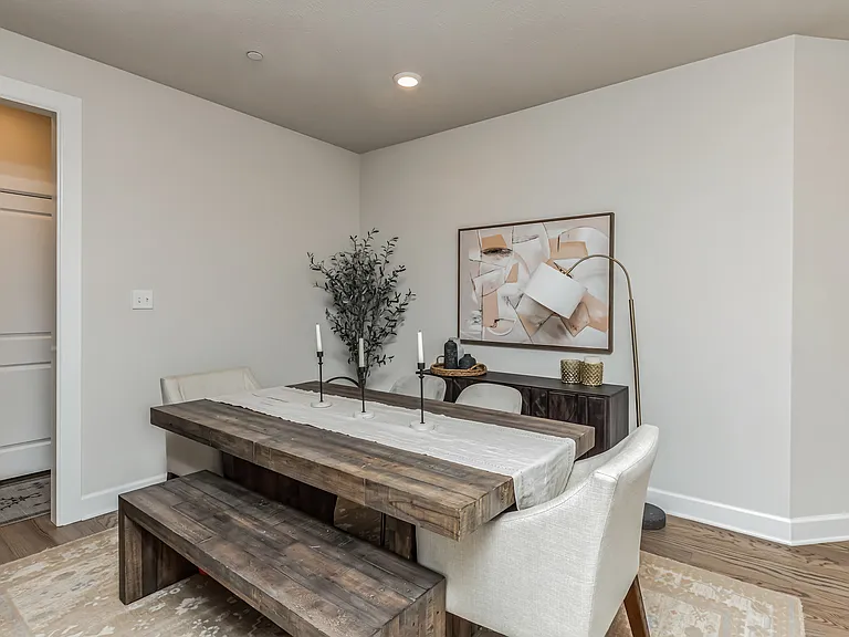 4205 Spruce Rd — Photo 5