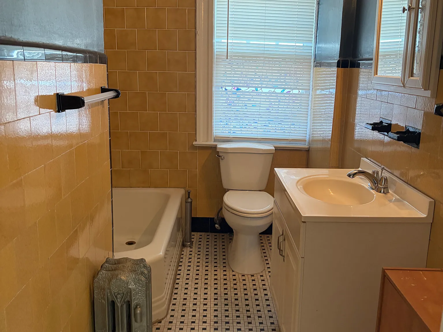 1 bed, 800 sqft, $1,900 — Photo 4