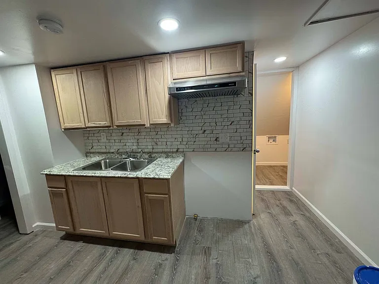 2245 Holbrook St #3 — Photo 10