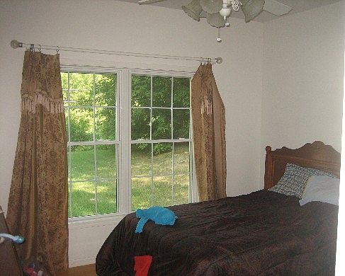 5th image of 1100 Vineland Ave