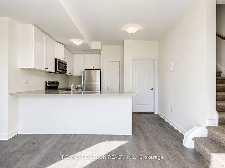 160 Densmore Rd #1104 — Photo 5