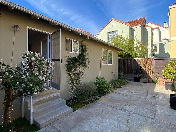 4th image of 1711 Palm Ave