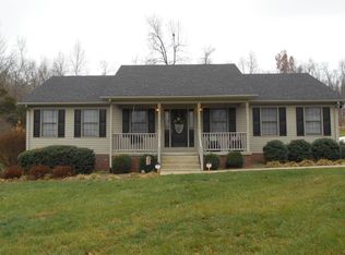 251 S Clark Ln, Leitchfield, KY 42754