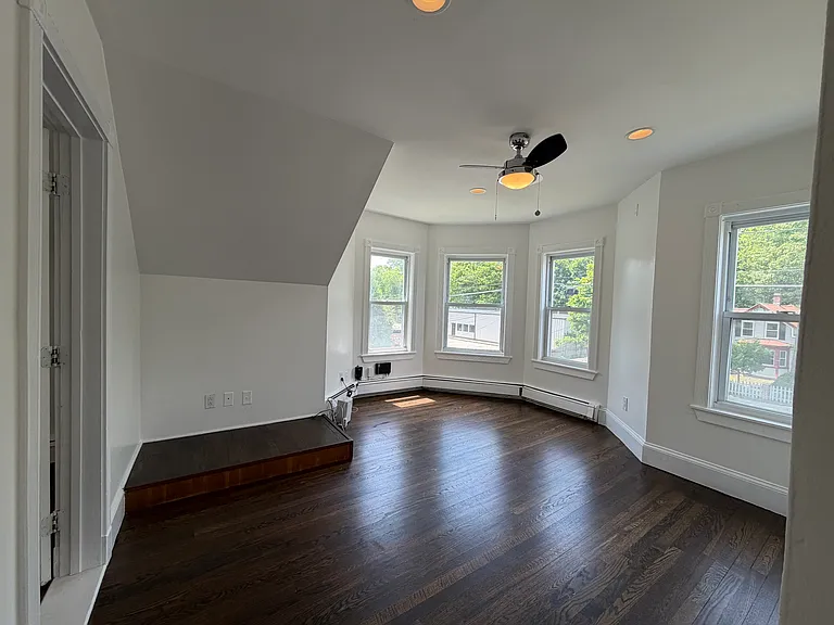 980 Washington St #2 — Photo 6