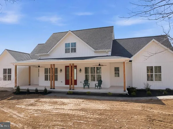 6452 General Dr, Mount Airy, MD 21771