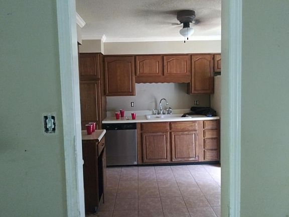 2nd image of 11629 Foxford Dr