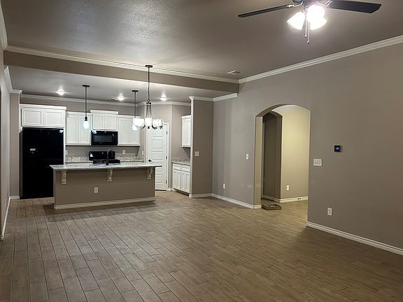 4th image of 5305 Logan Ct