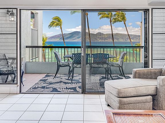 2nd image of 3875 Lower Honoapiilani Rd APT B402