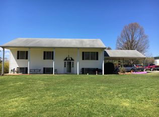 2177 Lipscomb Rd, Moneta, VA 24121
