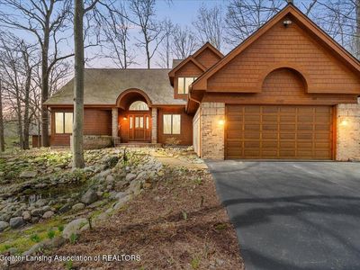 5265 N Canal Rd, Dimondale, MI, 48821