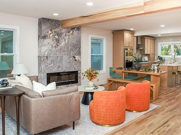 5th image of 2566 Creekwood Ter