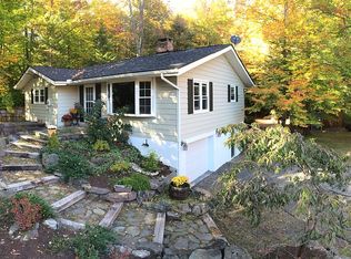 181 Marthas Ln, Pocono Lake, PA 18347