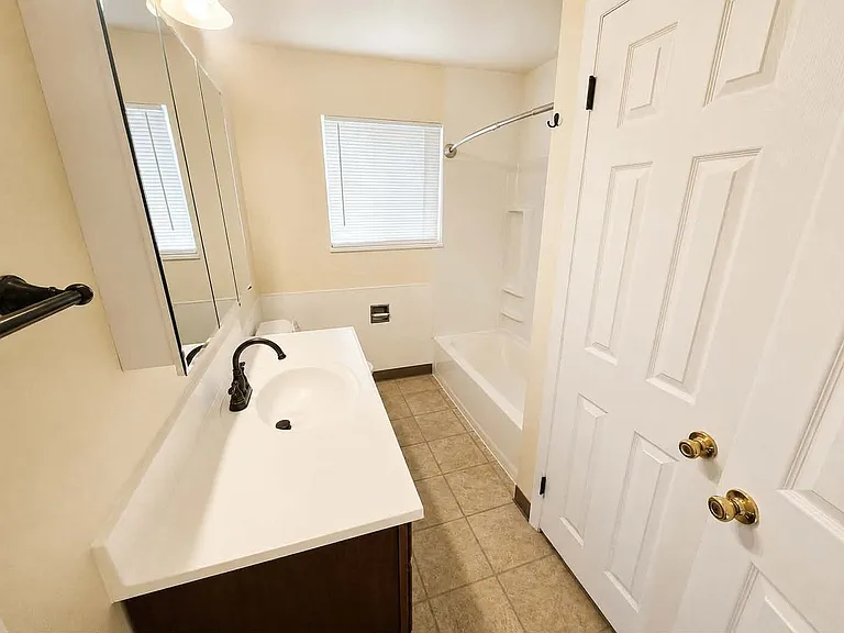 3020 Denver St — Photo 7