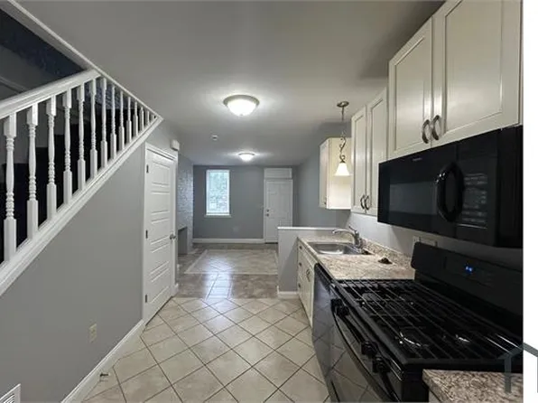 1003 W Lombard St, Baltimore, MD 21223