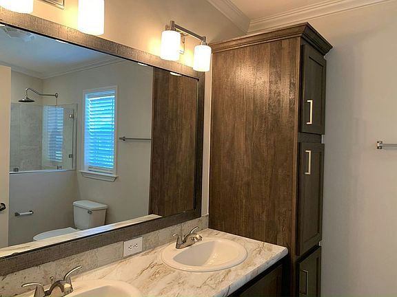 5th image of 1101 82nd Ave #5FRU04