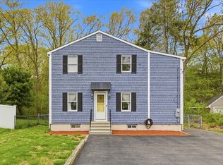 9 Douglas Ave, Norwell, MA 02061