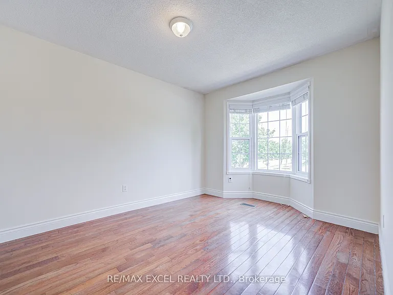 43 Beaumaris Cres — Photo 35
