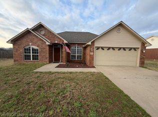 1229 Madeleine Ct, Greenwood, AR 72936
