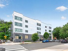 1102 Staples St NE, Washington, DC