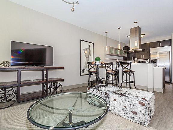 3rd image of 177 Market St #503