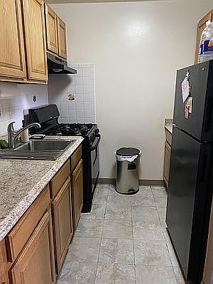 2nd image of 410 Marcus Garvey Blvd APT 1