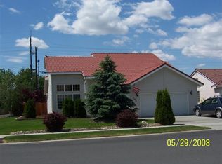 102 E Tanglewood Dr, Moses Lake, WA 98837