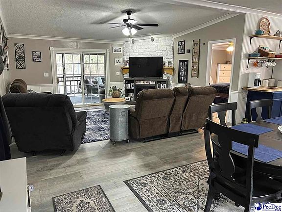 3rd image of 6102 Berry Rd