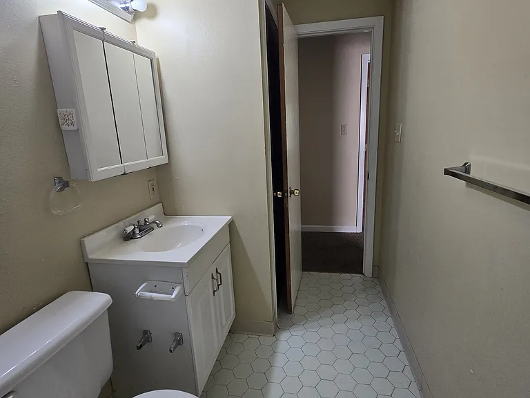 2116 Fairchild St #D — Photo 10