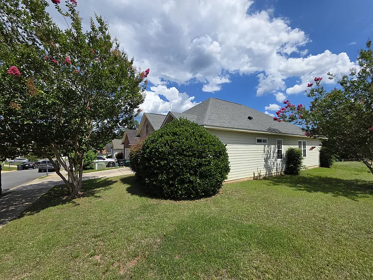 5531 Hampton Woods Way — Photo 33