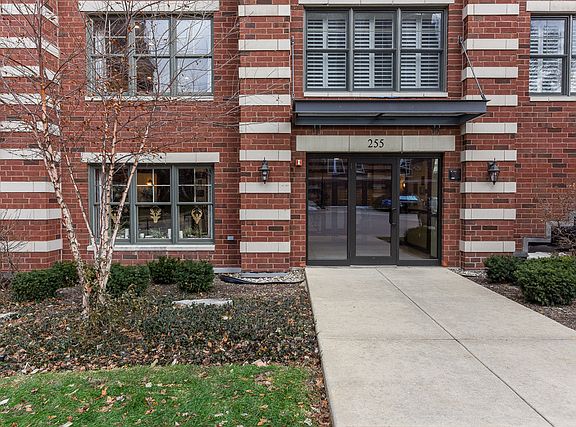 2nd image of 255 E Liberty Dr #5042