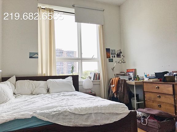 4th image of 105 Leonard St APT 04A