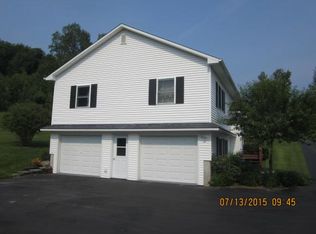 95 Brooks St, Newport, VT 05855