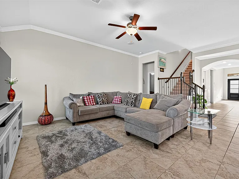 10519 Forfar Ln — Photo 12