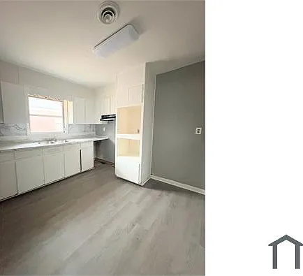 1669 19th Pl SW — Photo 3