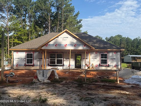 3rd image of 121 Will Thompson Rd