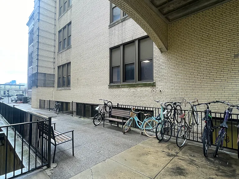 1507 S 17th St #B110 — Photo 26