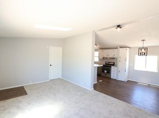 6460 N Gemstone Rd, Tucson, AZ 85743