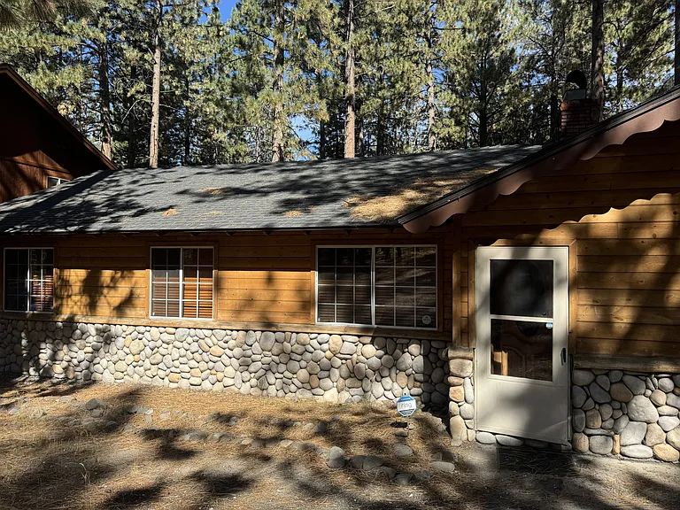 3691 David Ln — Photo 1