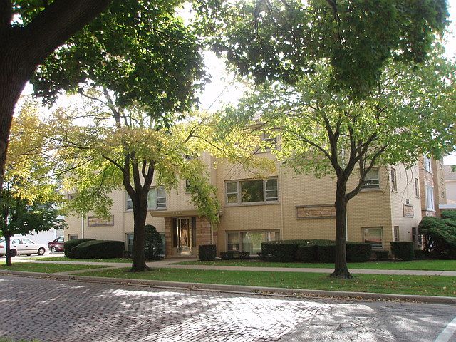 1st image of 1100 S Hannah Ave Unit 105