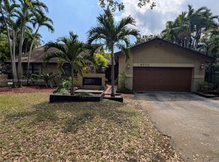 9710 SW 103rd Ave, Miami, FL 33176