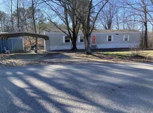 40 Sand Mountain Rd, Jacks Creek, TN 38347