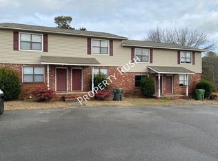 46 Bell Rd APT 2, La Fayette, GA 30728