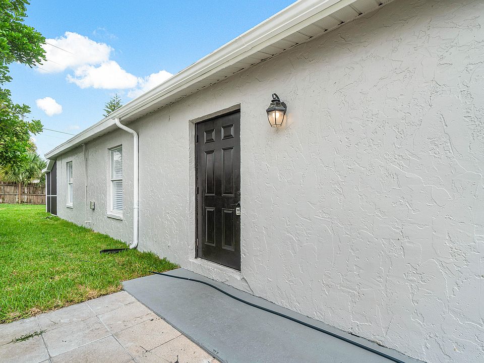 botanical☆ 5910 Founders Dr, Greensboro, NC 27410 | Zillow