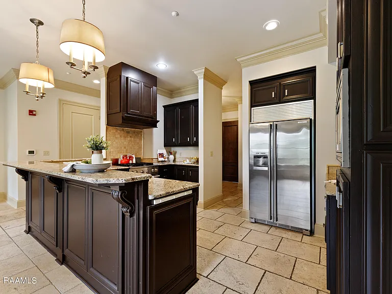 605 Silverstone Rd #204B — Photo 9
