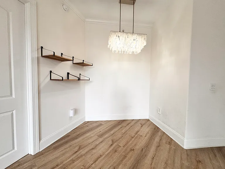 4620 Piedmont Row Dr #304 — Photo 6