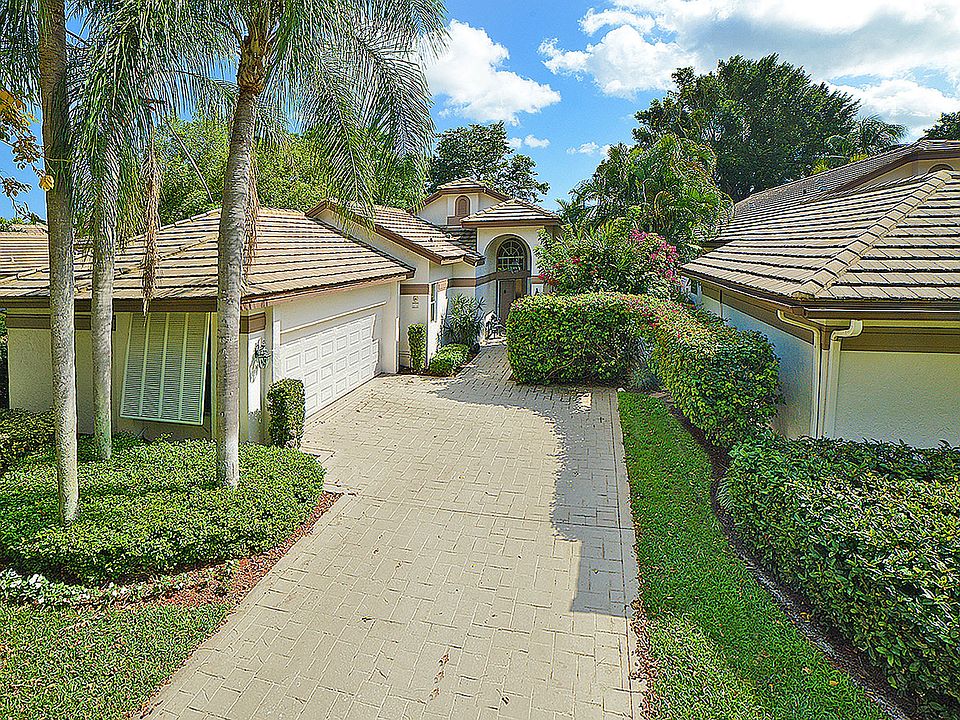 Home For Sale In Broken Sound Country Club