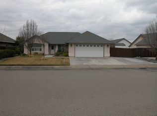 7590 Platinum Way, Redding, CA 96001